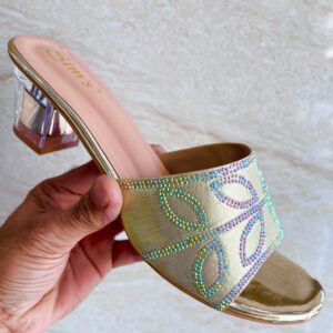upanah.com-fashion-footwear-but-online-fashion-trendy-sandals-dailywear